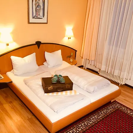 Kull Von Schmidsfelden Otel Bad Herrenalb