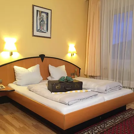 Kull Von Schmidsfelden Otel 3*